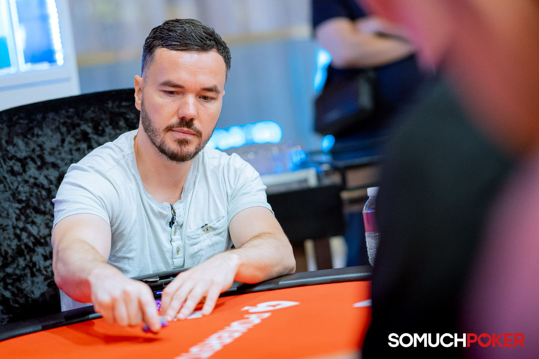 Manila Megastack 23, Robbie Obrien Fisher