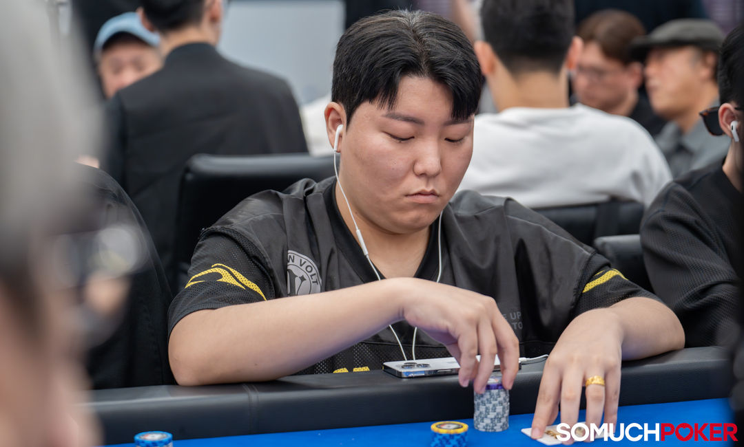 Hyunwoo Kang