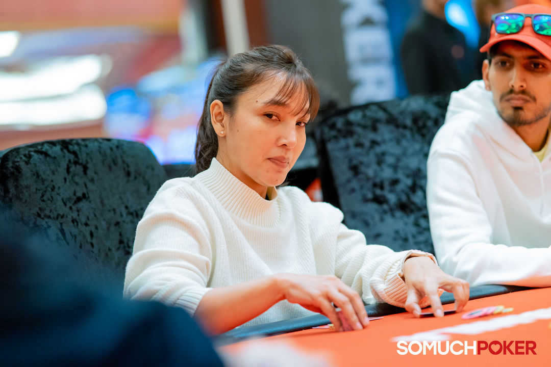 Manila Megastack 23, Athena Tan