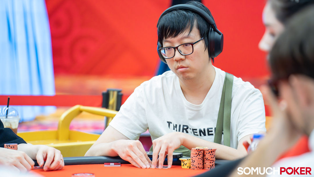 Hongru Zhang