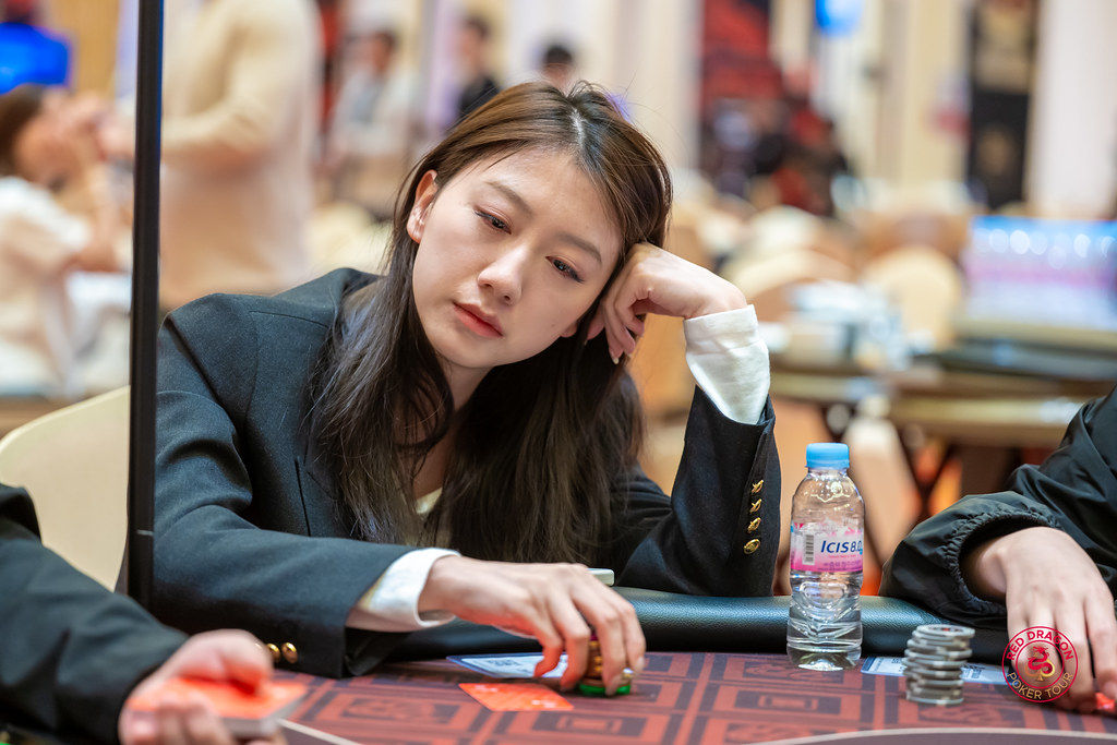 Yajing Li
