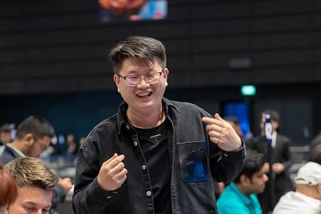 Yanpeng Song