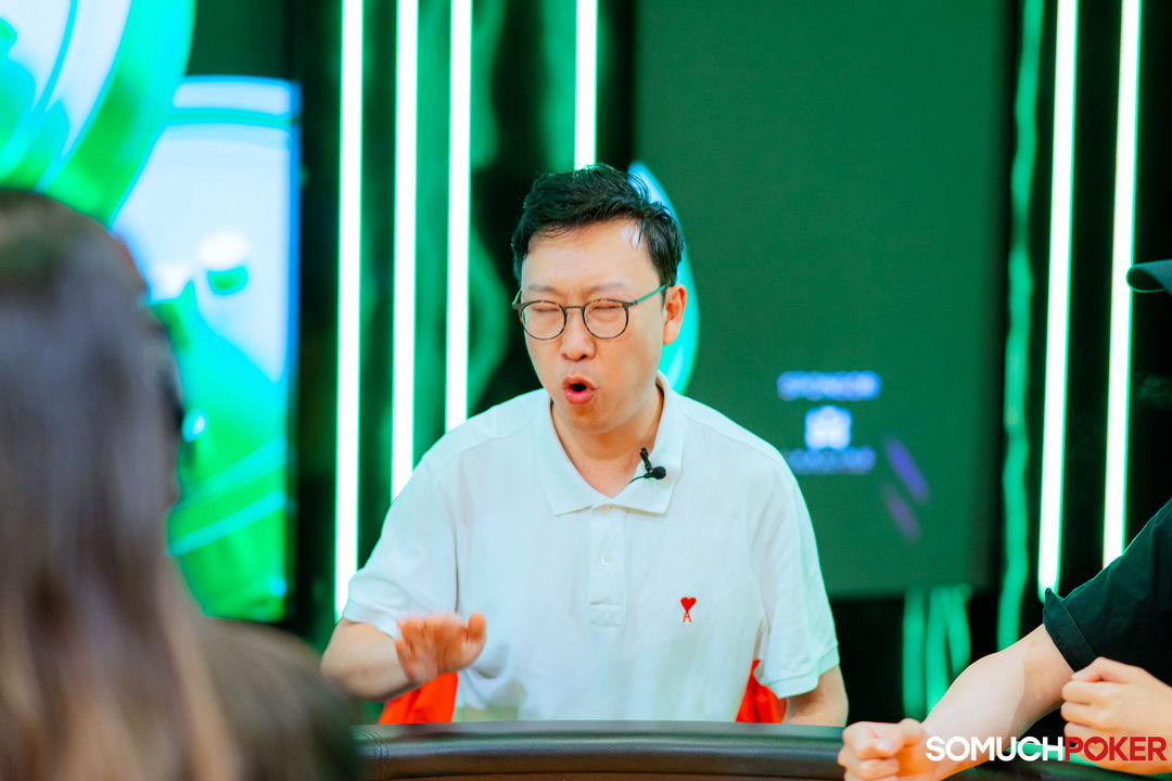 Xuecong Wu