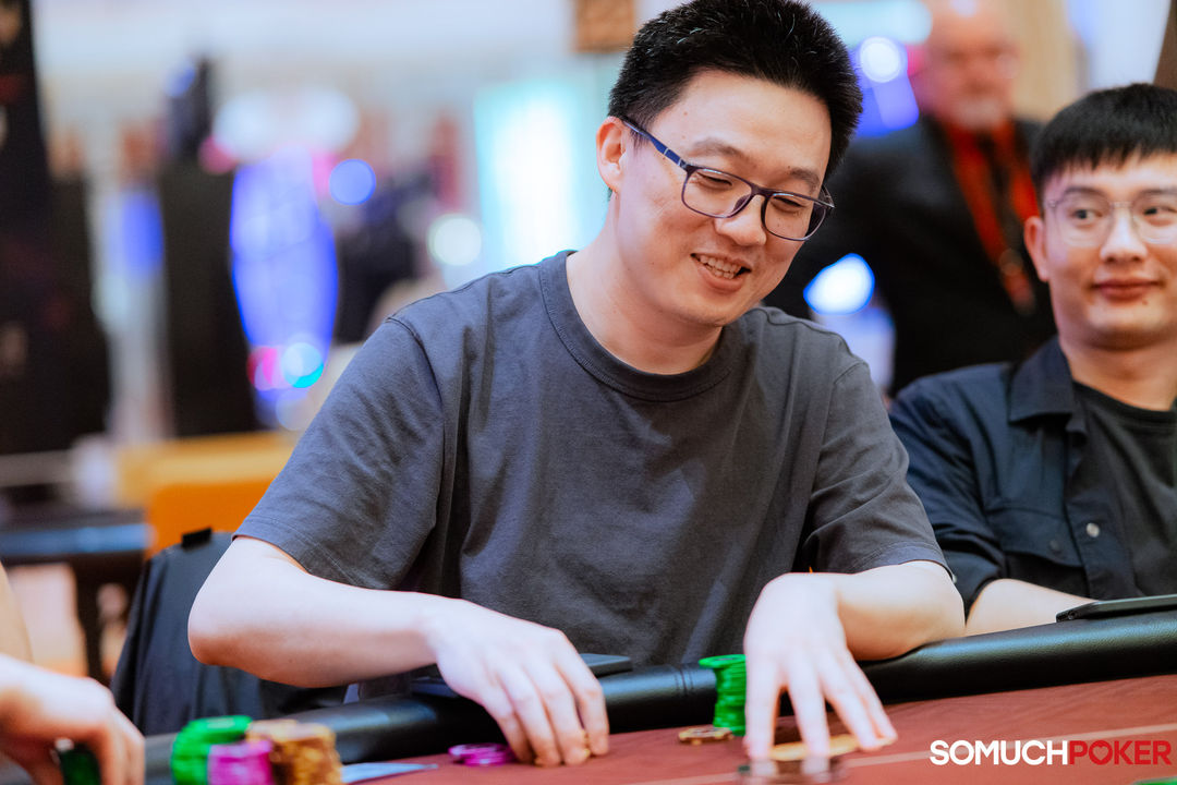 Yuxin Niu