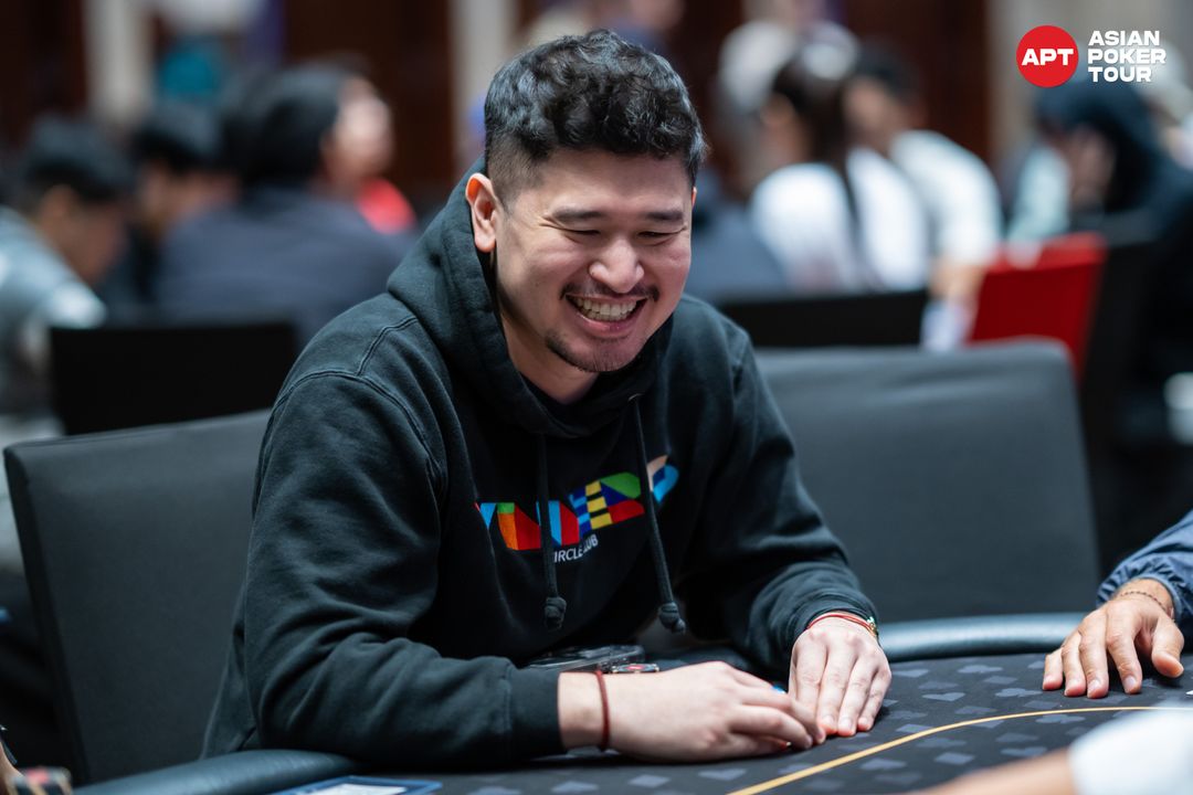 Flo Campomanes
