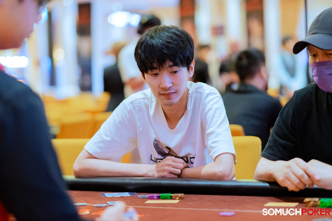 Xingxing Zhou