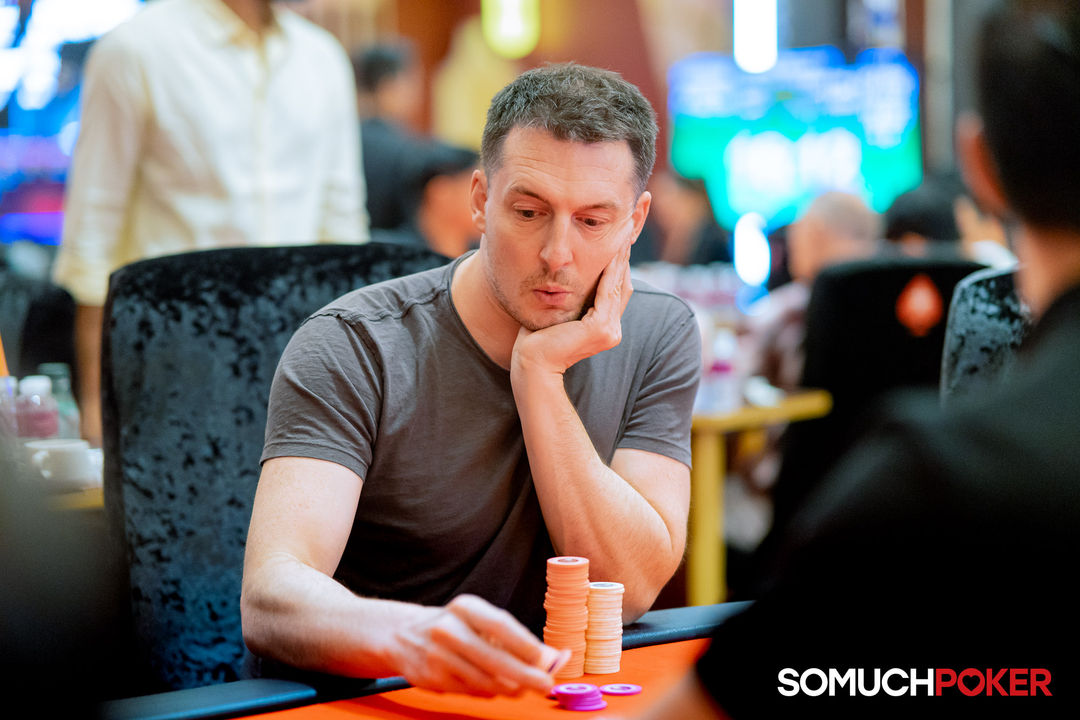 Manila Megastack 23, Coles Paul