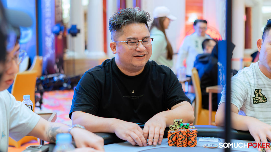 Baofeng Zhang