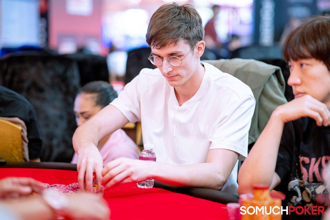 Manila Megastack 24, Finn Penderak