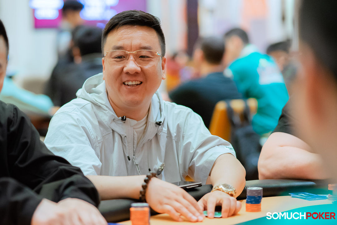 Yunpeng Jiang