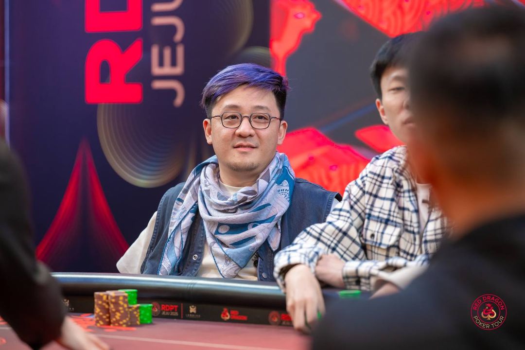 Daqiao Jiang