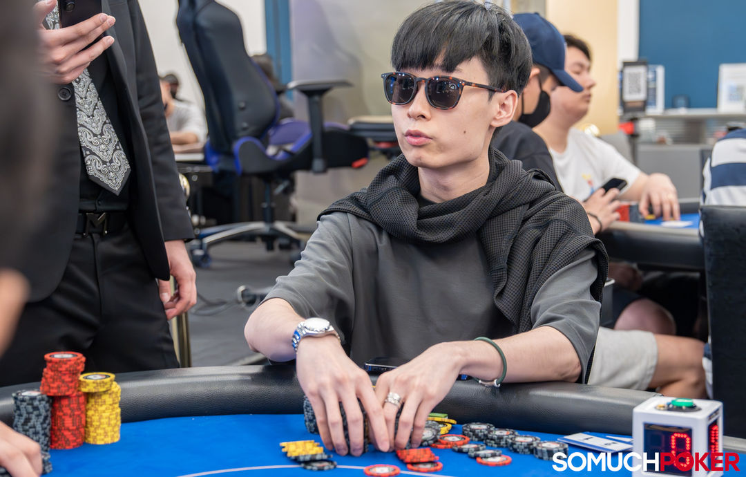 Calvin Lau
