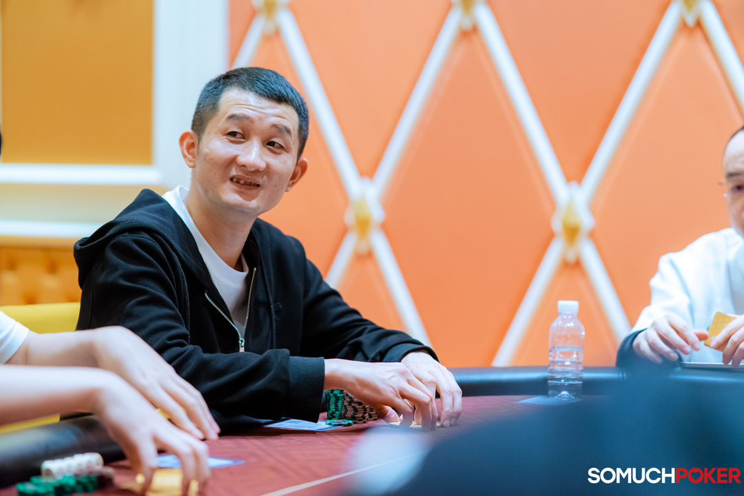 Xiaobin Zheng
